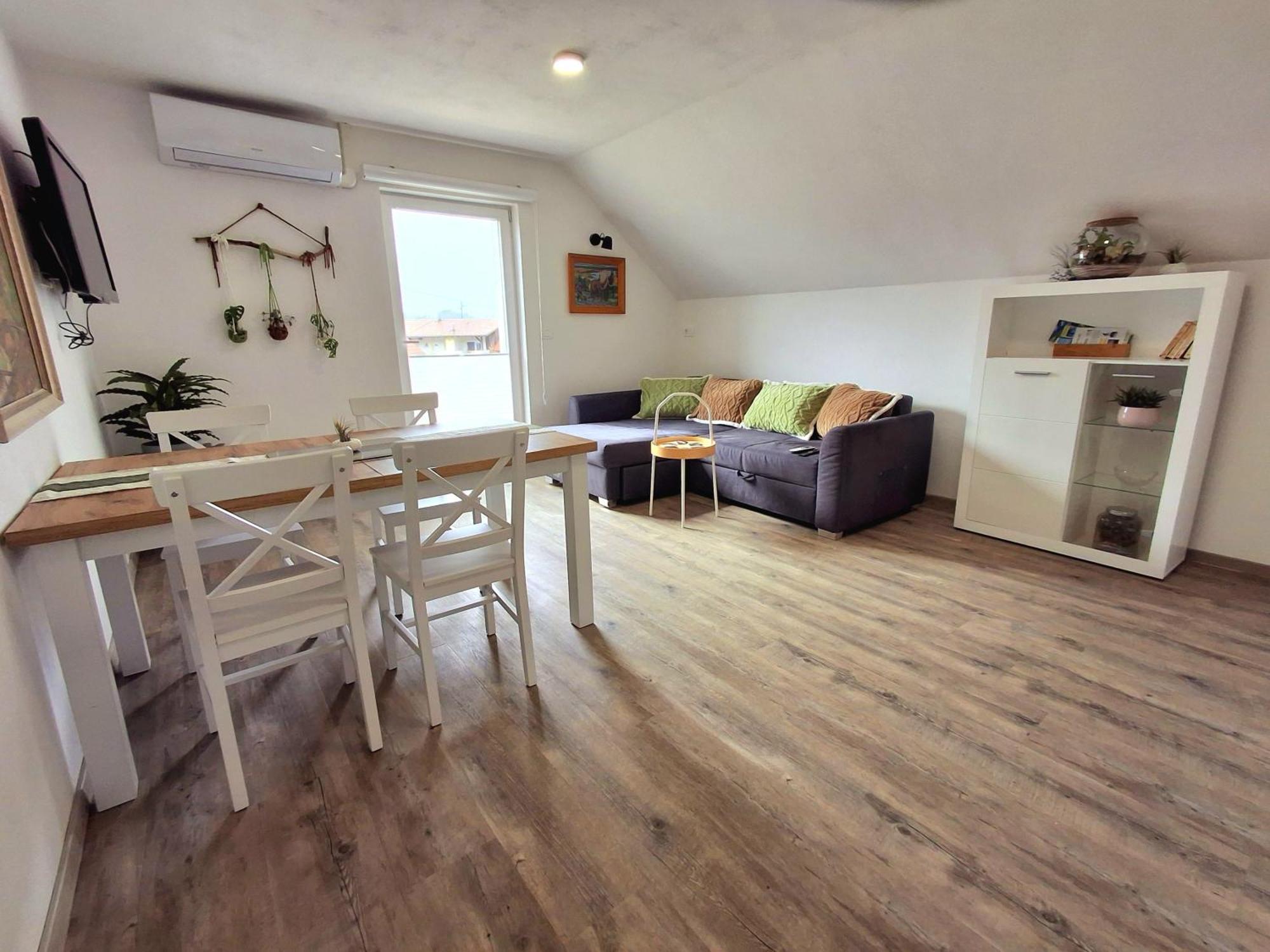 Apartment Alpipond Kamnik Bagian luar foto